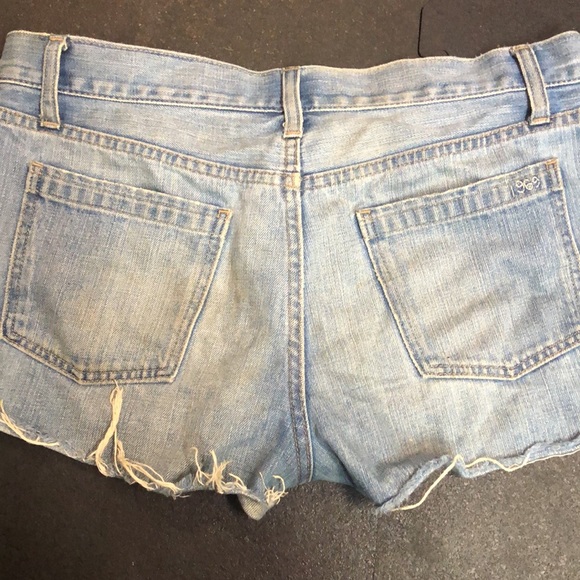 Gap 1969 Denim Cut Off Shorts Size 6 - Picture 7 of 9